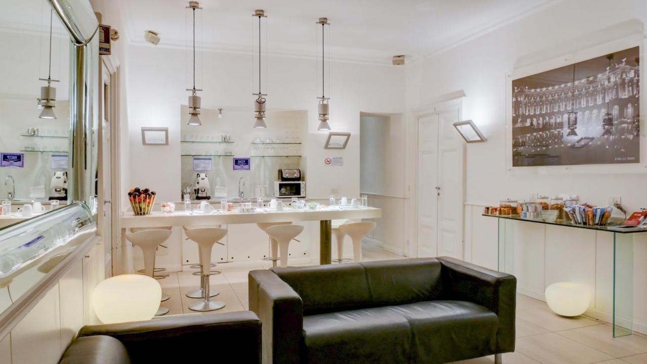 Enjoy Luxury In Apartment Rom